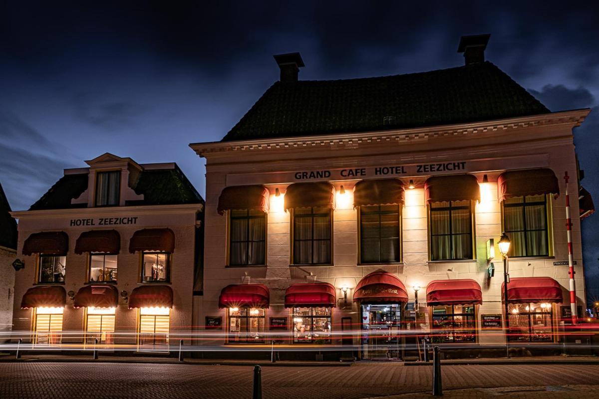 Hotel Zeezicht Харлинген Екстериор снимка